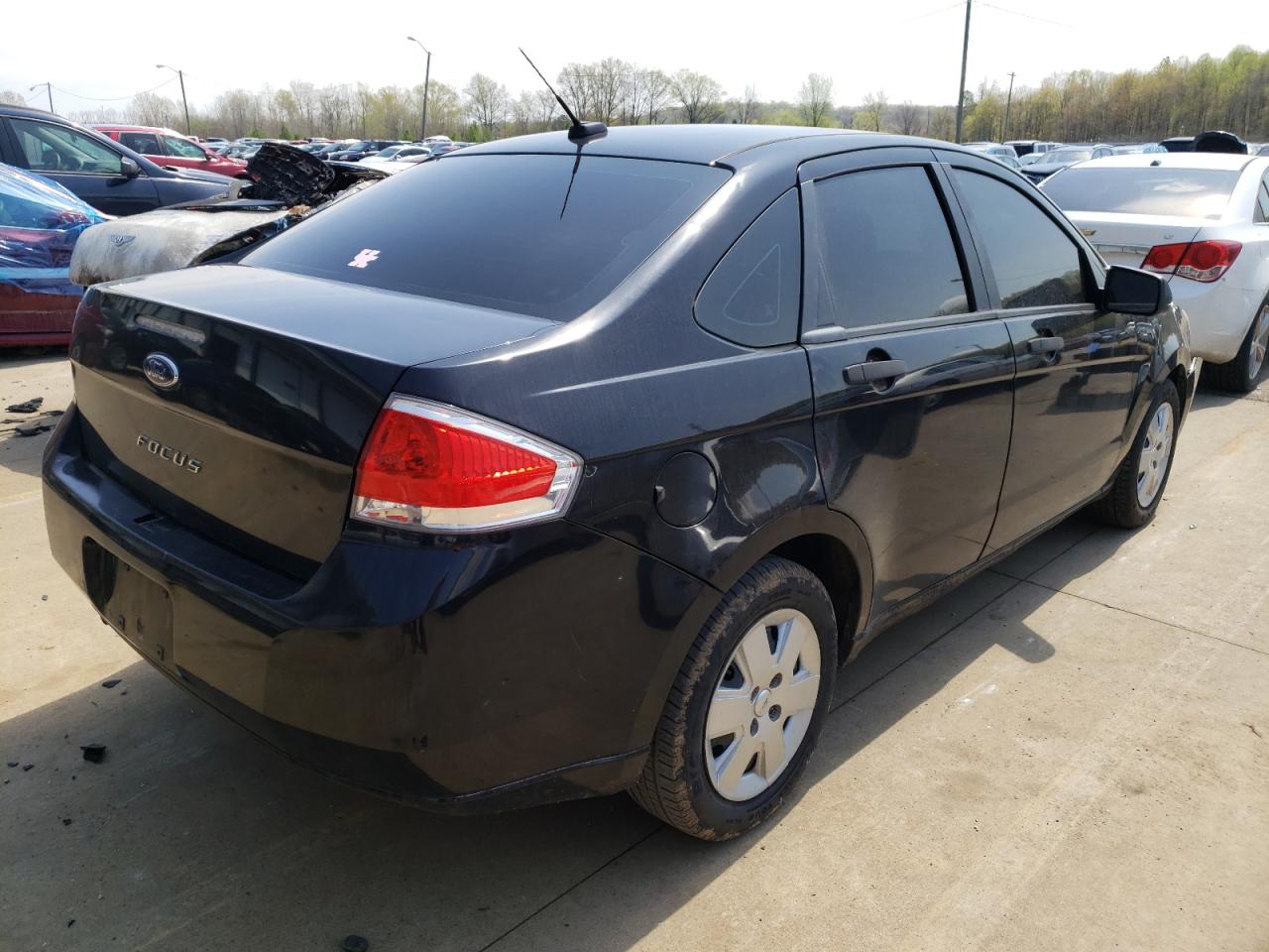 Photo 4 from auction – 2010 FORD FOCUS S with VIN 1FAHP3EN8AW247808