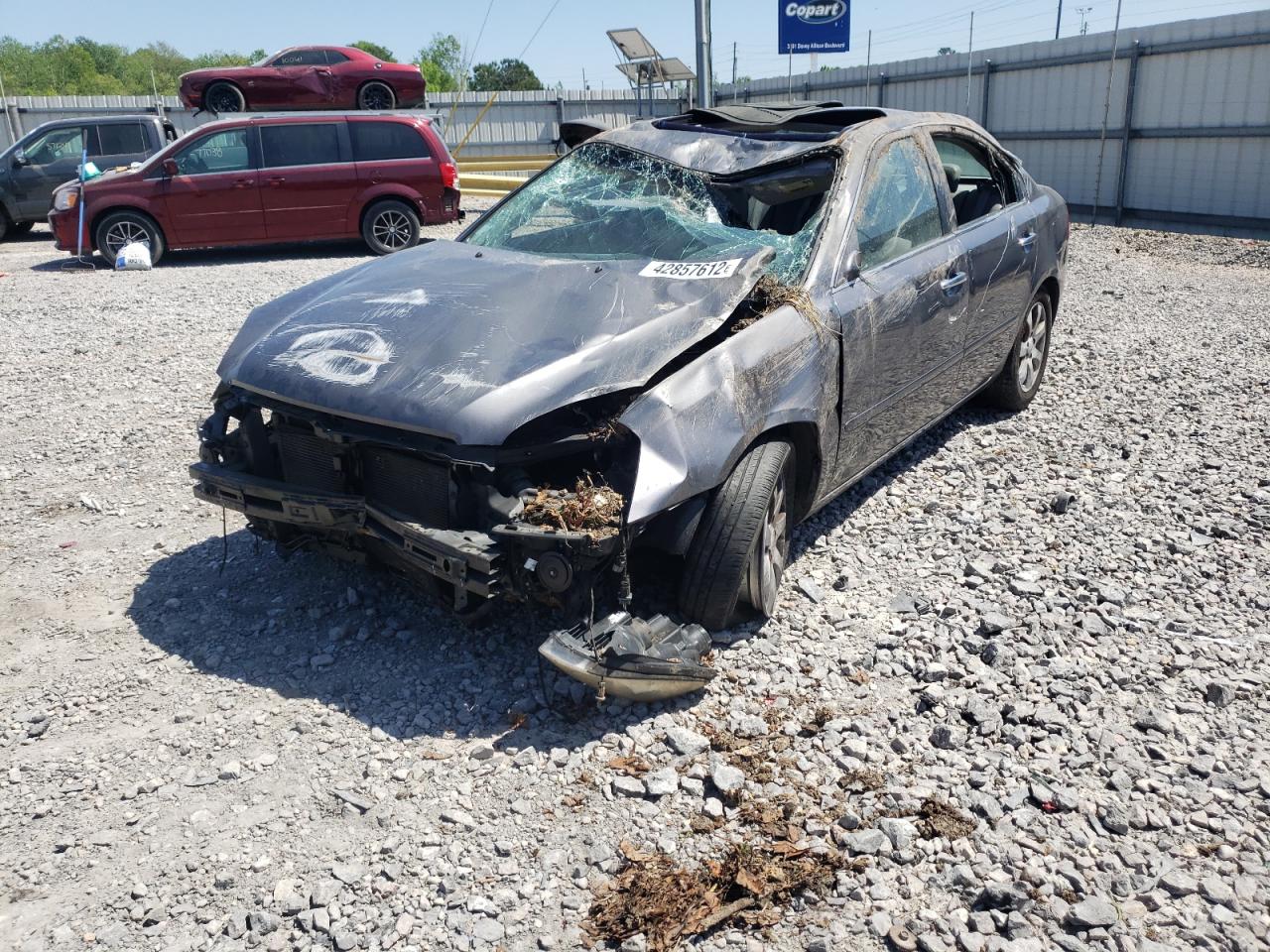 Photo 2 from auction – 2006 KIA OPTIMA LX with VIN KNAGE124X65021226