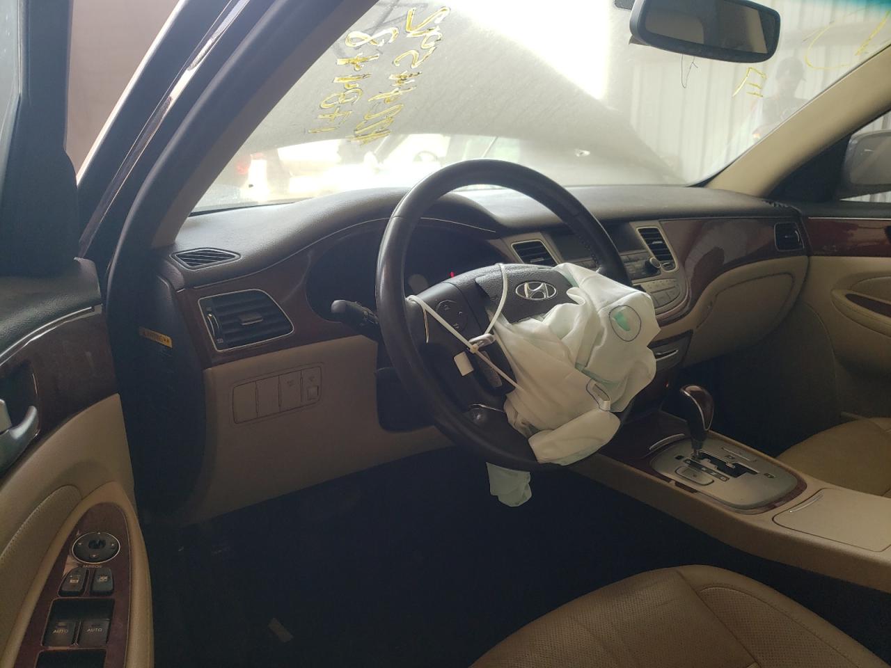 Photo 9 from auction – 2012 HYUNDAI GENESIS 3. with VIN KMHGC4DD6CU178448