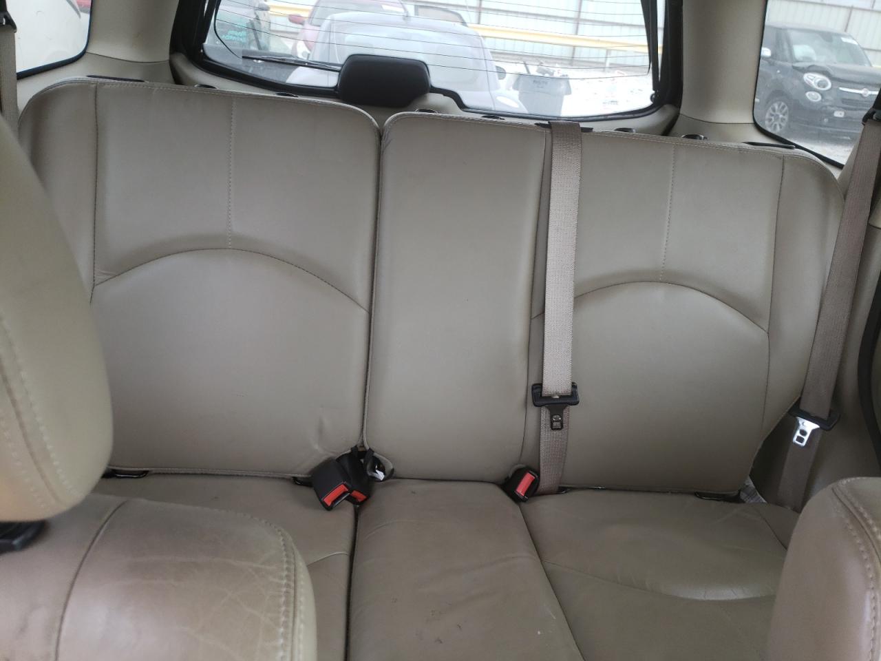 Photo 6 from auction – 2006 MAZDA TRIBUTE S with VIN 4F2CZ06146KM32882