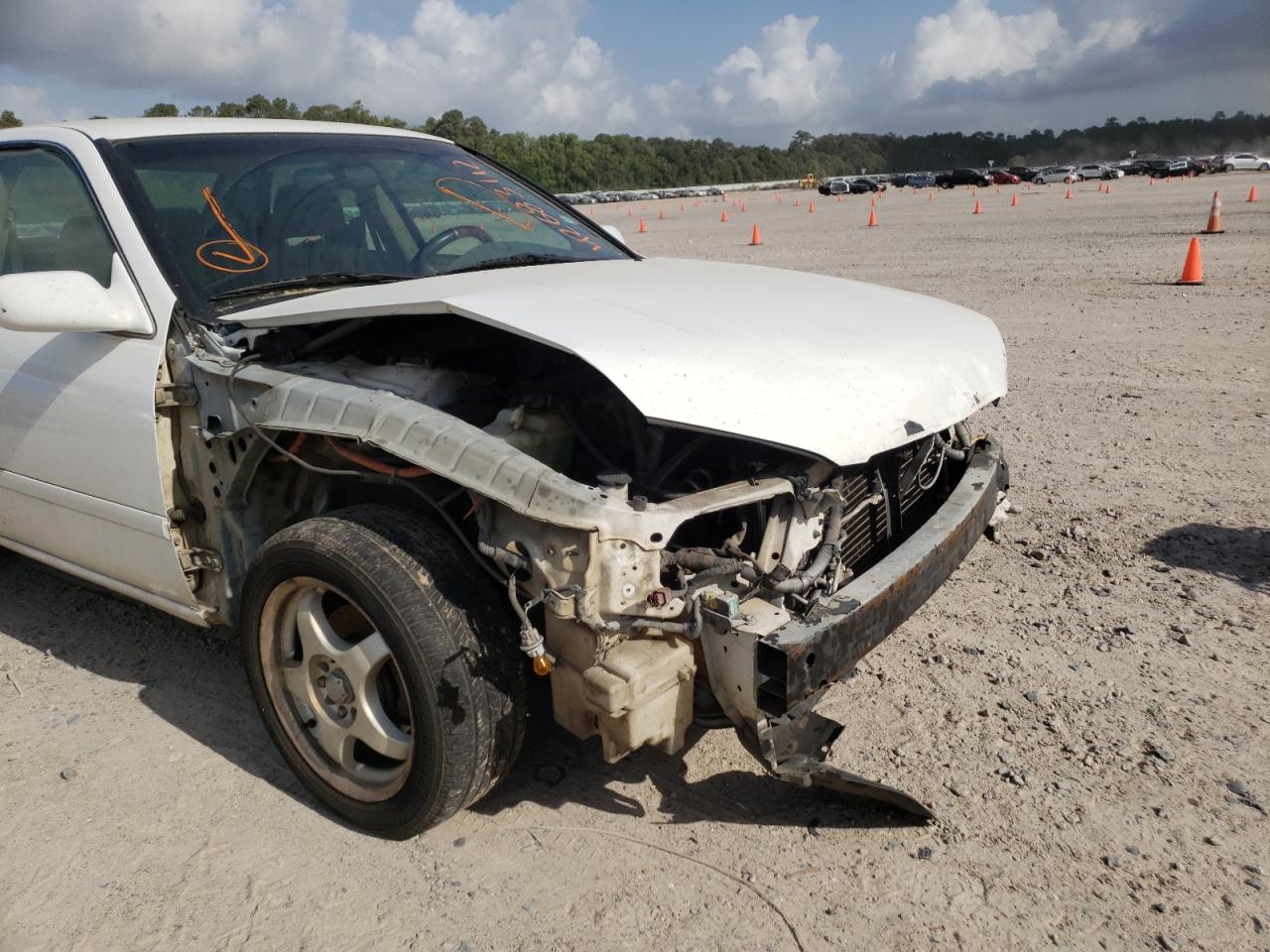 Photo 9 from auction – 2001 TOYOTA CAMRY CE with VIN 4T1BG22K01U854510