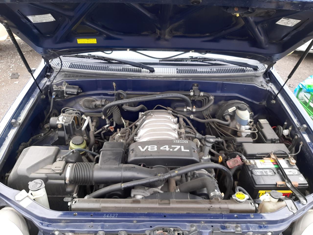 Photo 7 from auction – 2003 TOYOTA SEQUOIA SR with VIN 5TDBT44A33S178996