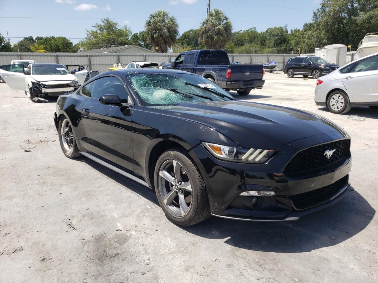 FORD MUSTANG 2015 with VIN 1FA6P8TH6F5336064 - Photo from auction