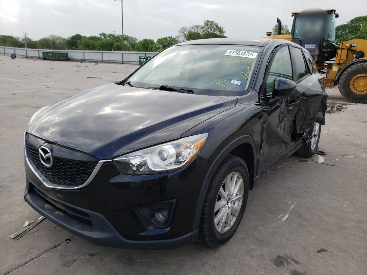 Photo 2 from auction – 2013 MAZDA CX-5 TOURI with VIN JM3KE2CEXD0158291