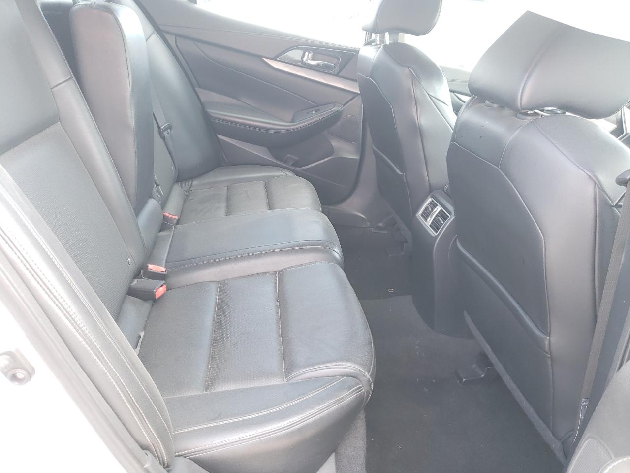 Photo 6 from auction – 2016 NISSAN MAXIMA 3.5 with VIN 1N4AA6AP5GC386932