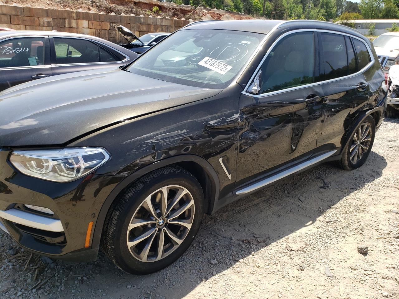 Photo 9 from auction – 2019 BMW X3 XDRIVE3 with VIN 5UXTR9C56KLP93030