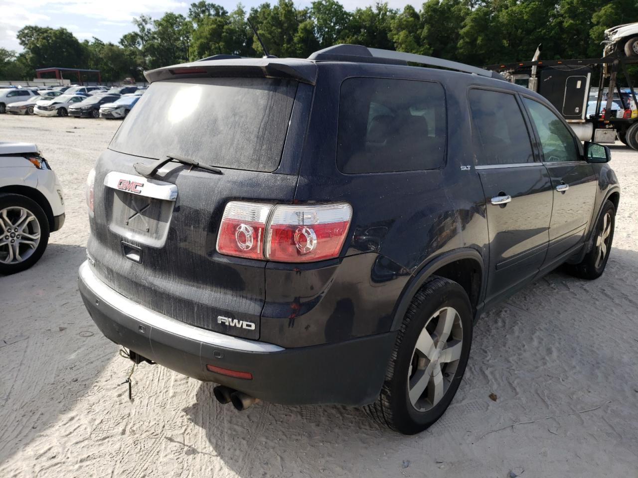 Photo 4 from auction – 2011 GMC ACADIA SLT with VIN 1GKKVRED7BJ195221