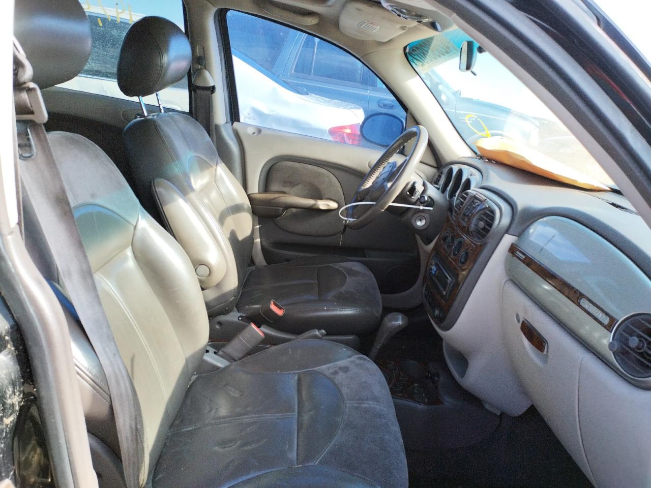 Photo 5 from auction – 2001 CHRYSLER PT CRUISER with VIN 3C8FY4BB71T278308