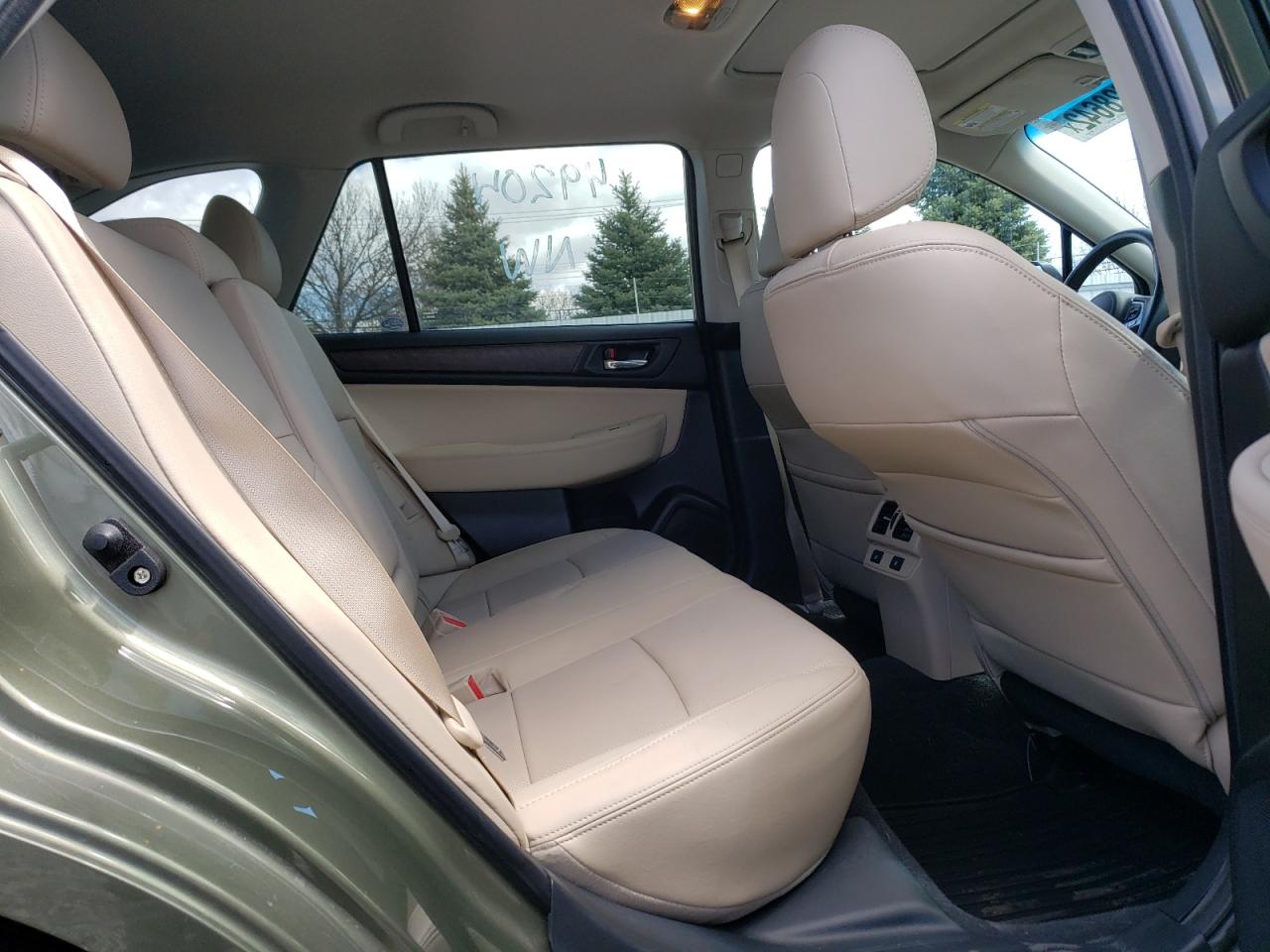 Photo 6 from auction – 2016 SUBARU OUTBACK 3. with VIN 4S4BSENC1G3302355