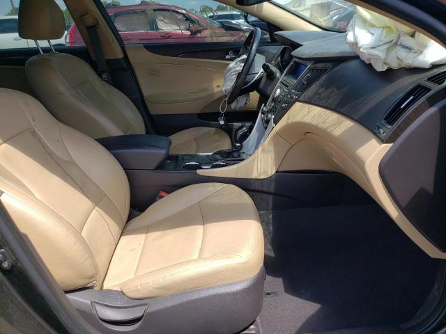 Photo 5 from auction – 2011 HYUNDAI SONATA SE with VIN 5NPEC4AC7BH170973