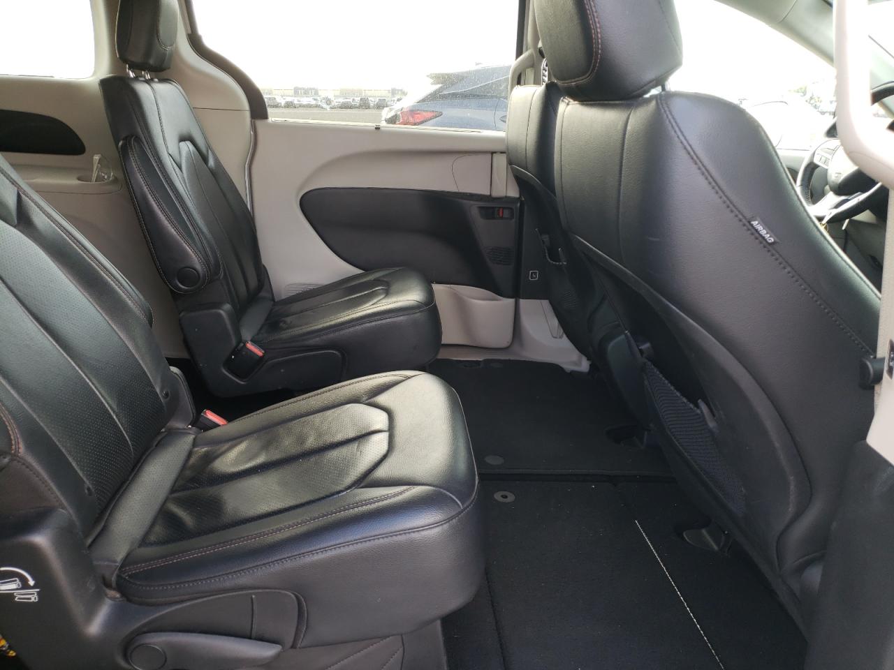 Foto 6 de la subasta – 2020 CHRYSLER PACIFICA T con VIN 2C4RC1BG8LR215585