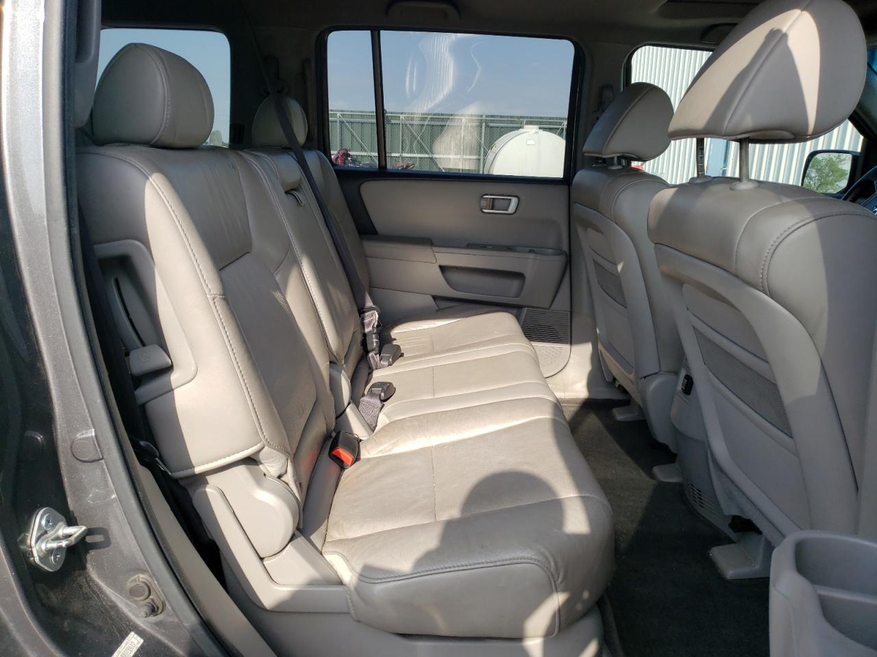Photo 6 from auction – 2011 HONDA PILOT EXL with VIN 5FNYF4H51BB078610