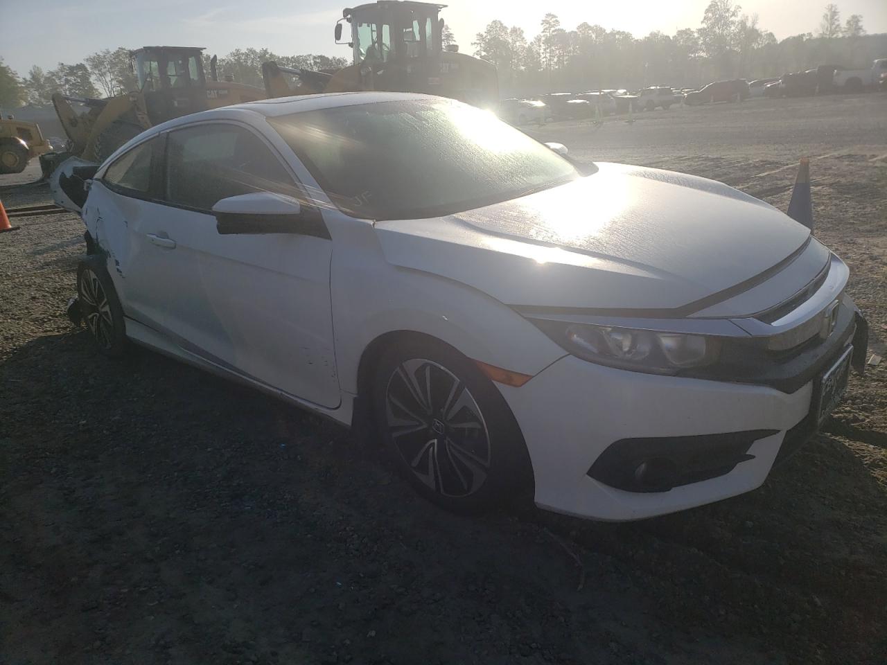 HONDA CIVIC EX 2017 with VIN 2HGFC3B37HH352365 - Photo from auction