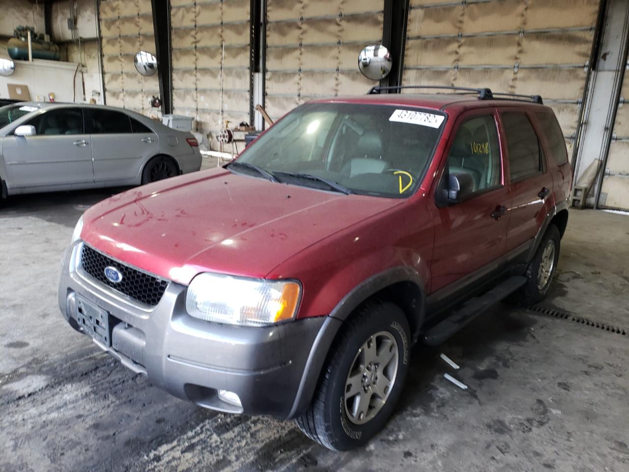 Photo 2 from auction – 2003 FORD ESCAPE XLT with VIN 1FMCU931X3KD38486