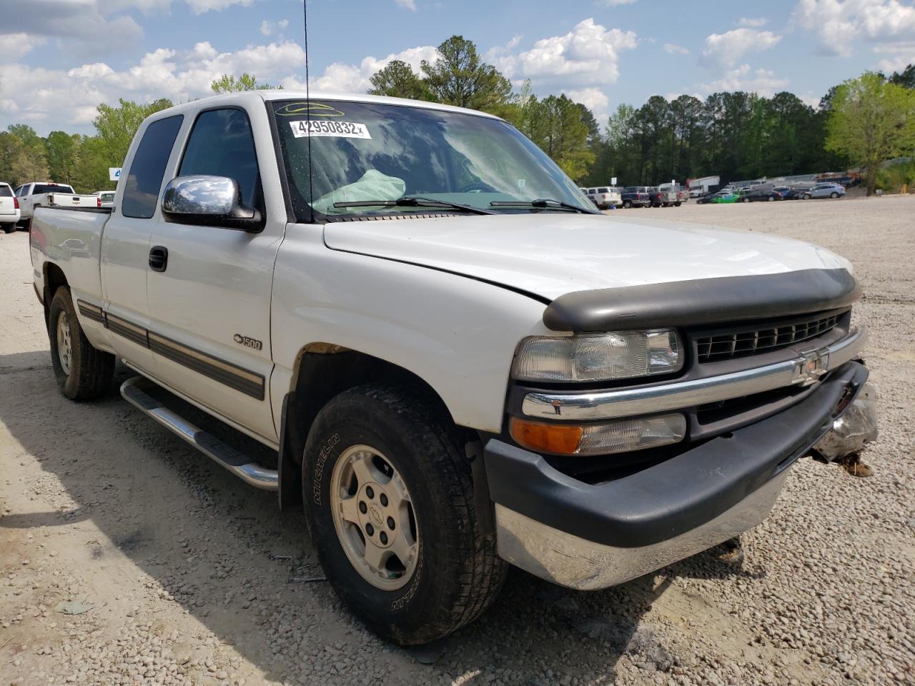 CHEVROLET SILVERADO 2001 with VIN 1GCEK19T81E125948 - Photo from auction