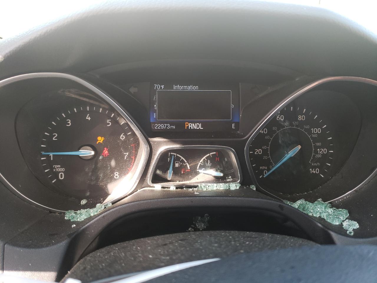 Photo 8 from auction – 2017 FORD FOCUS SE with VIN 1FADP3F26HL322634