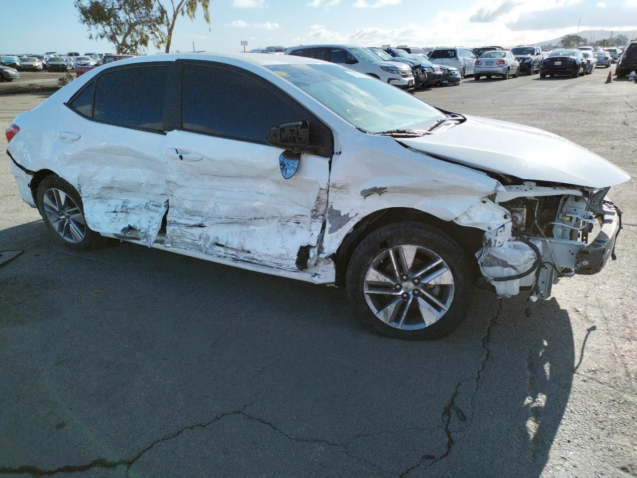 Photo 9 from auction – 2018 TOYOTA COROLLA L with VIN 2T1BURHE9JC052865