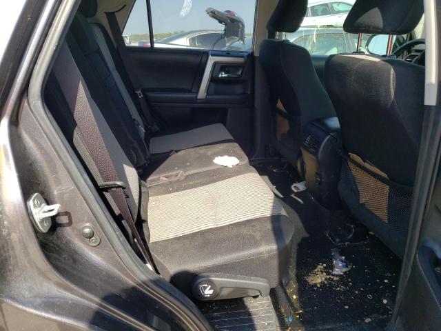 Photo 6 from auction – 2018 TOYOTA 4RUNNER SR with VIN JTEBU5JR3J5544211