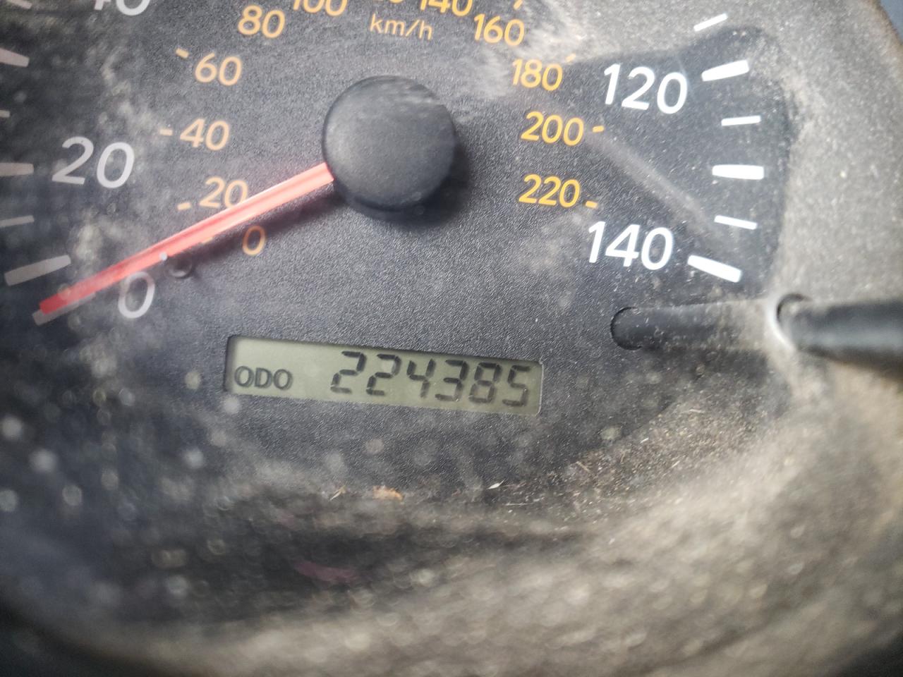 Photo 8 from auction – 2002 TOYOTA HIGHLANDER with VIN JTEGD21A320032073