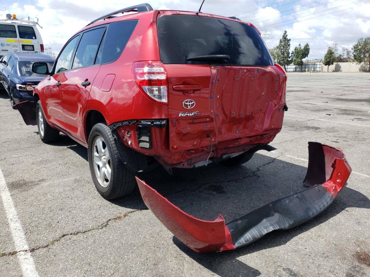 Photo 3 from auction – 2012 TOYOTA RAV4 with VIN JTMKF4DV7C5049353
