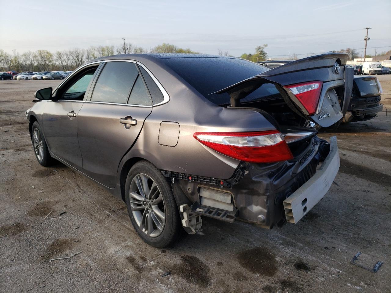 Photo 3 from auction – 2015 TOYOTA CAMRY LE with VIN 4T1BF1FK2FU936060