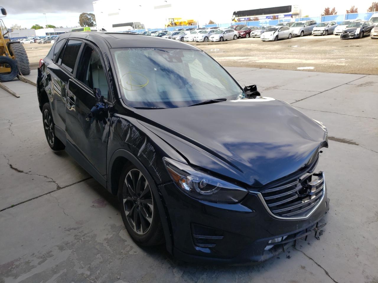 Zdjęcie 1 z aukcji – 2016 MAZDA CX-5 GT z VIN JM3KE2DY4G0806270