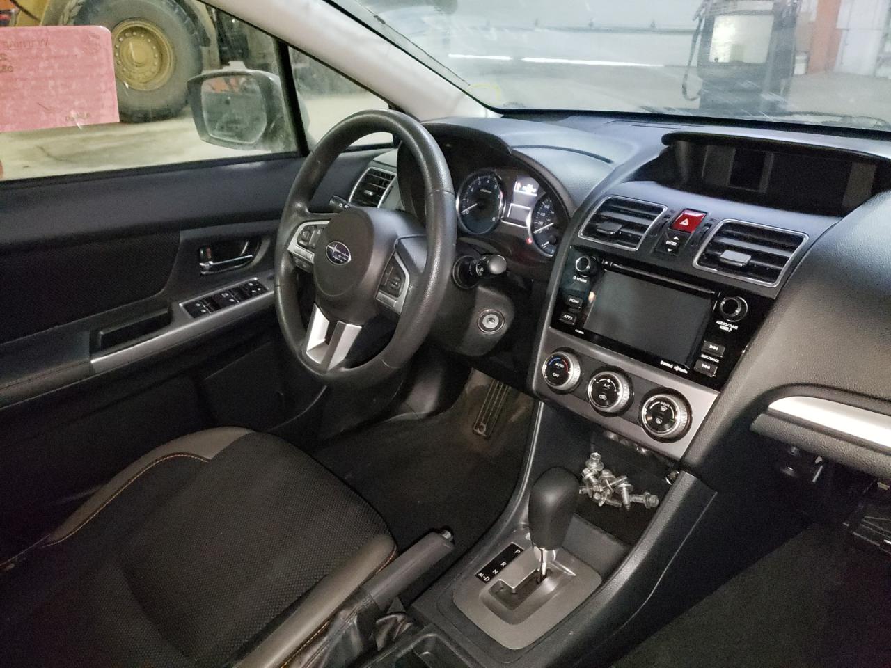 Photo 9 from auction – 2016 SUBARU CROSSTREK with VIN JF2GPABC6G8258527