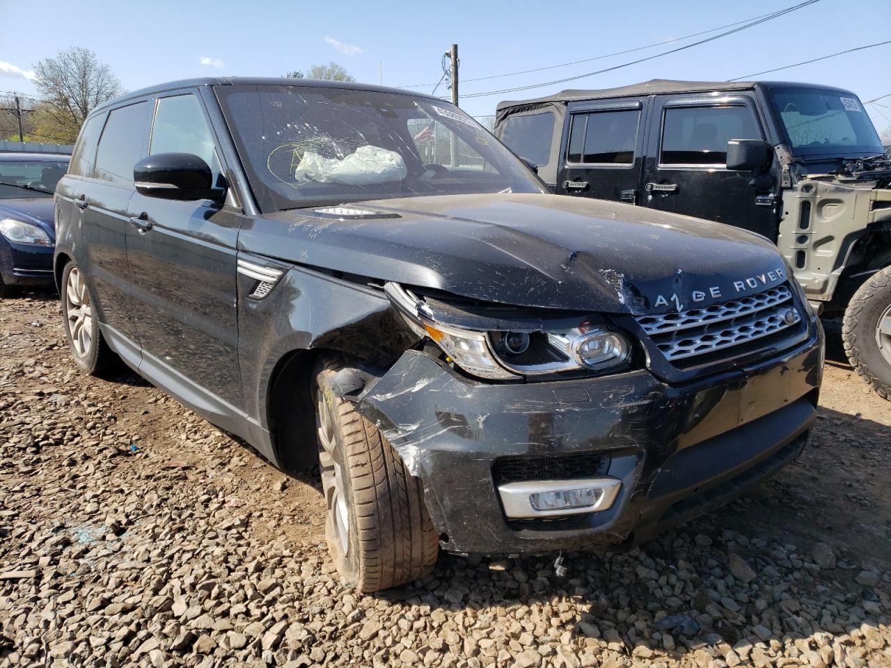 LAND ROVER RANGE ROVE 2017 with VIN SALWR2FV0HA682066 - Photo from auction