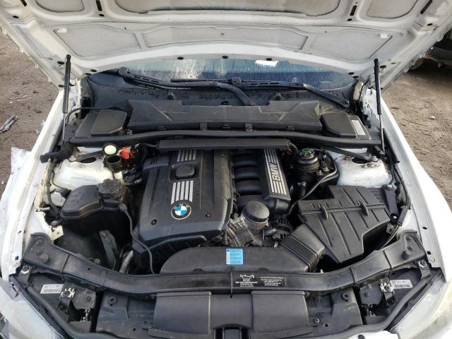 Photo 7 from auction – 2009 BMW 328 I with VIN WBAPH77549NM28393