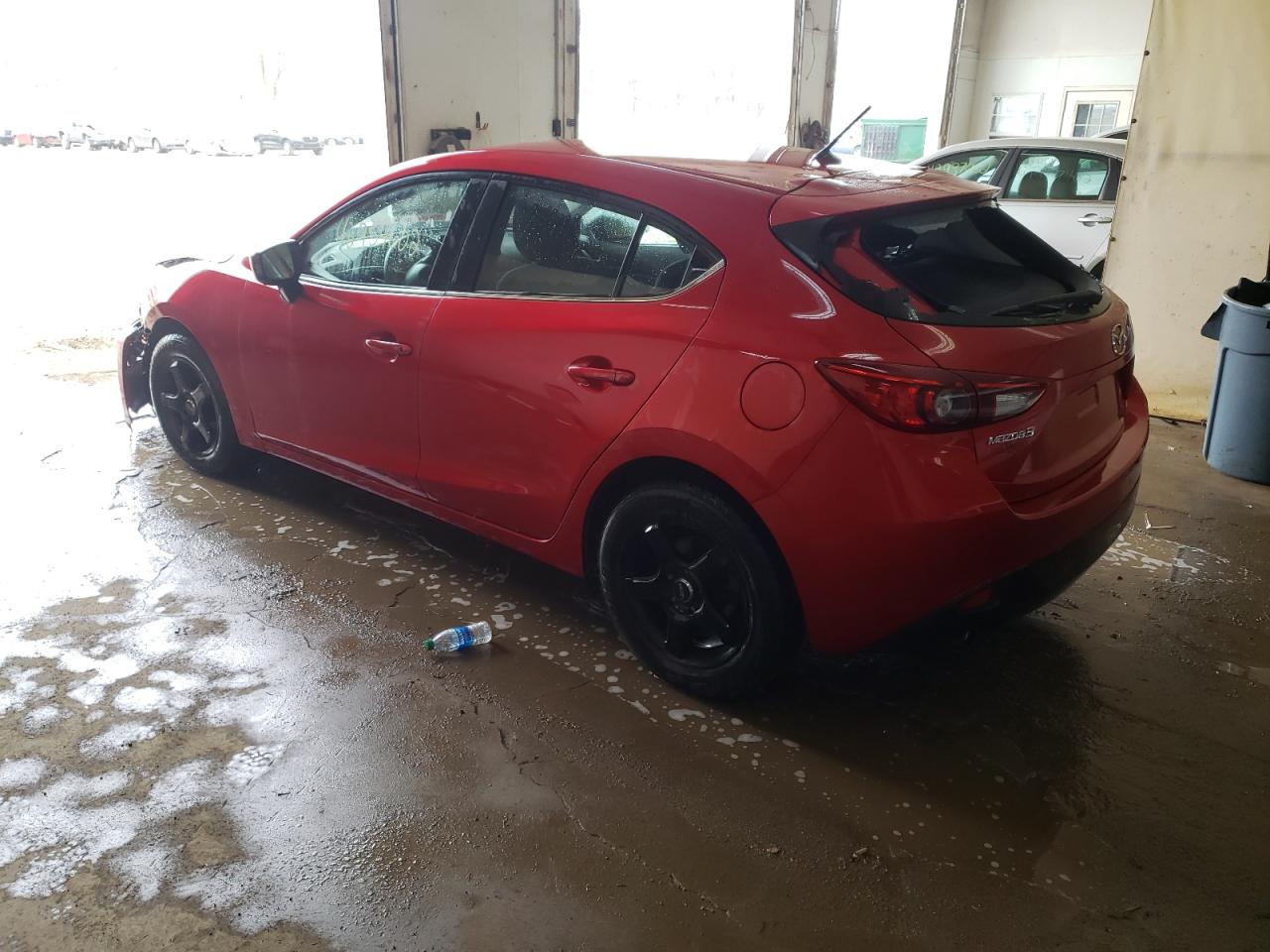 Photo 3 from auction – 2016 MAZDA 3 SPORT with VIN 3MZBM1K71GM313320