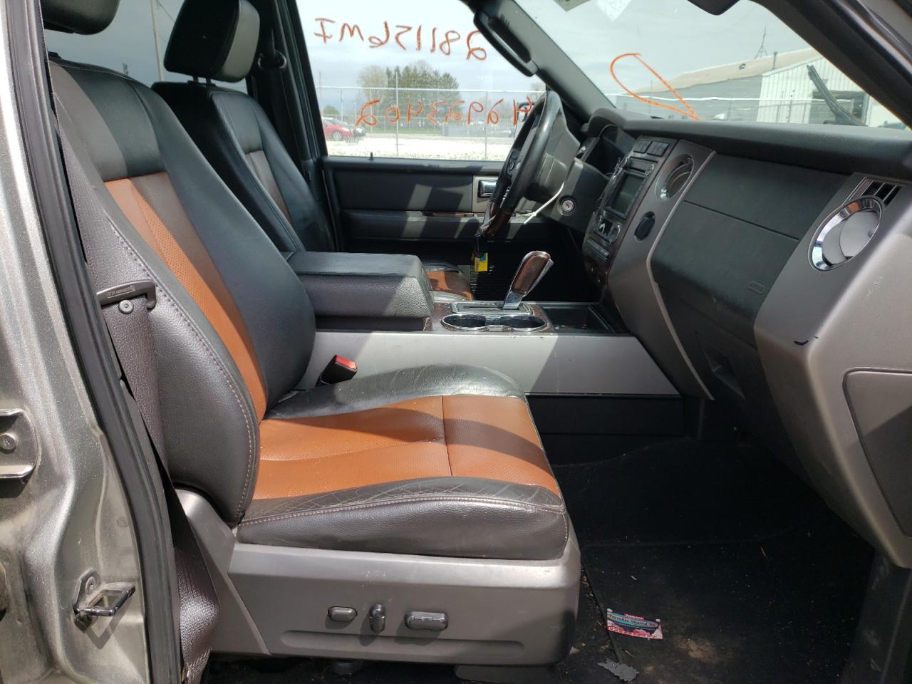 Photo 5 from auction – 2008 FORD EXPEDITION with VIN 1FMFU20578LA53807