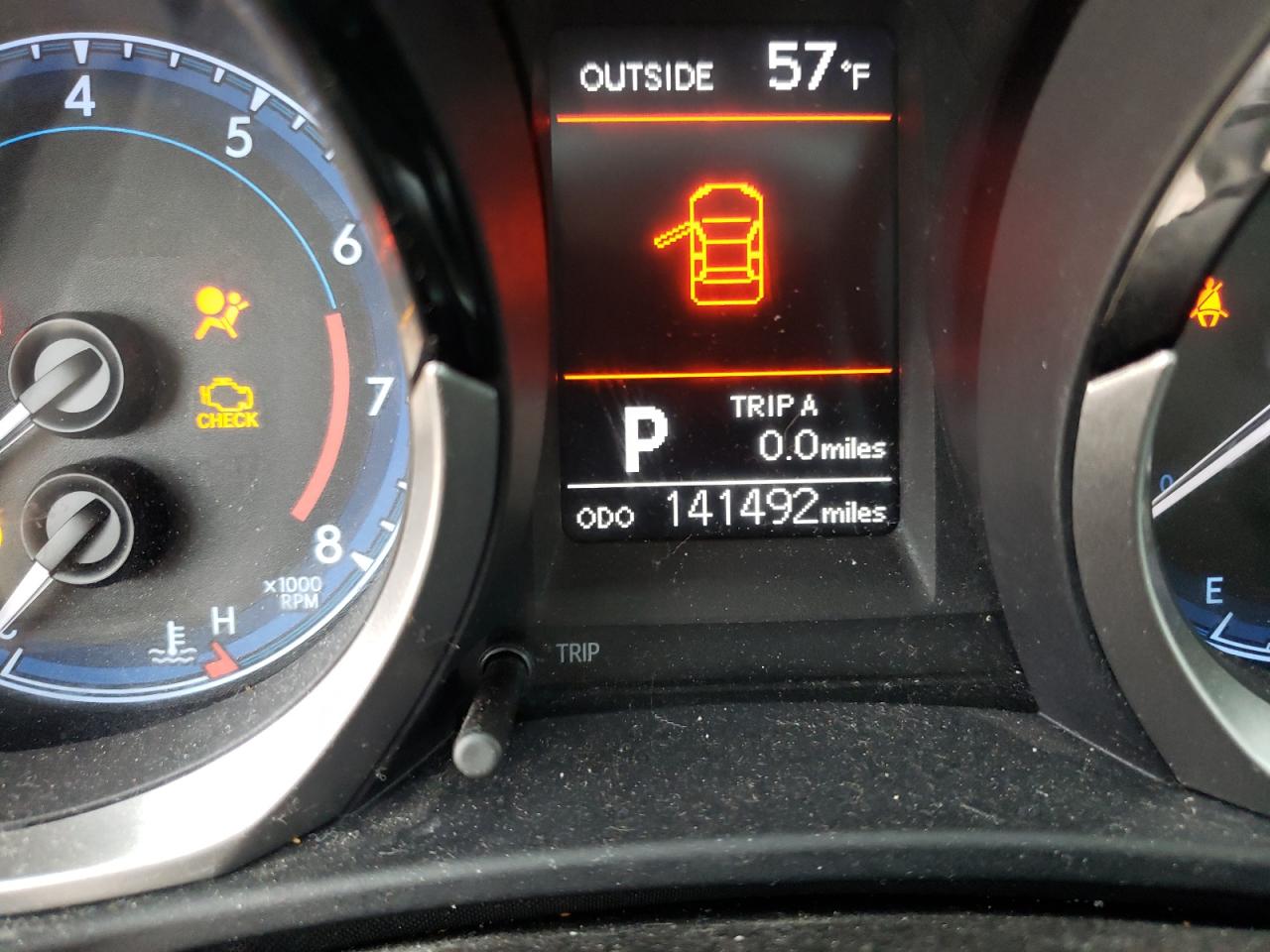 Photo 8 from auction – 2015 TOYOTA COROLLA L with VIN 2T1BURHE7FC393642