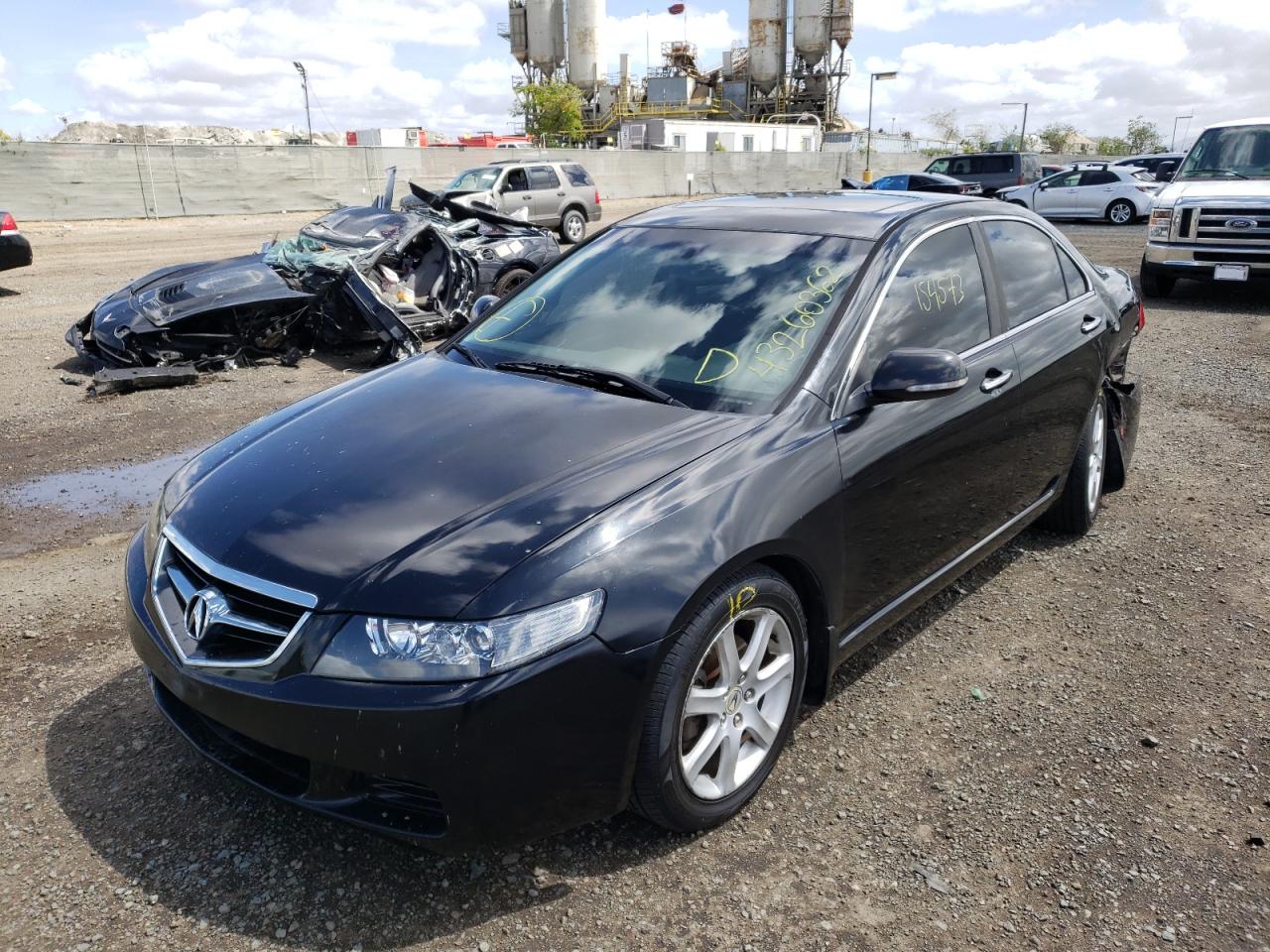 Photo 2 from auction – 2004 ACURA TSX with VIN JH4CL96884C042554