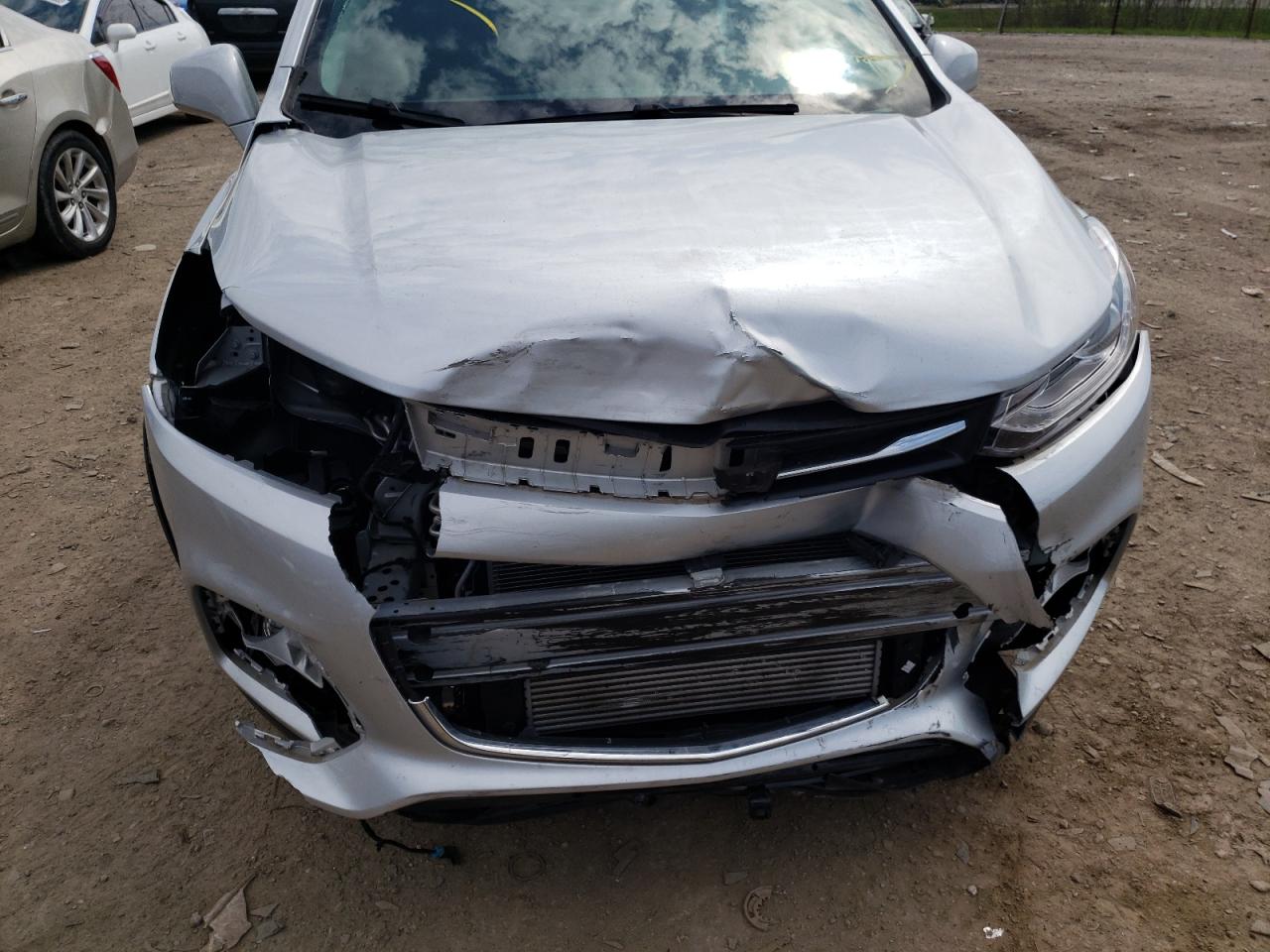 Photo 9 from auction – 2019 CHEVROLET TRAX 1LT with VIN KL7CJPSB4KB892095