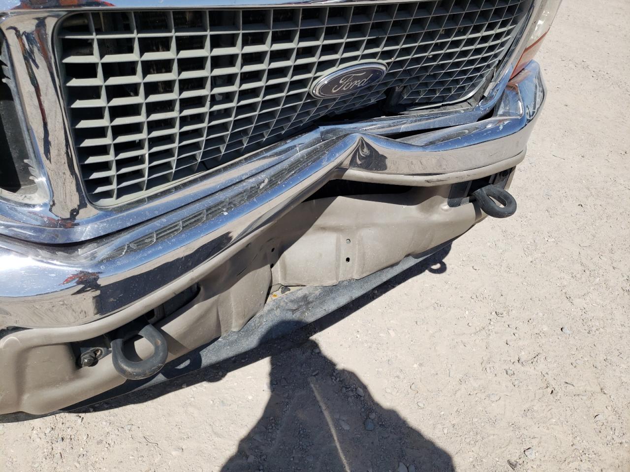 Photo 9 from auction – 2000 FORD EXCURSION with VIN 1FMNU42S1YEB17273