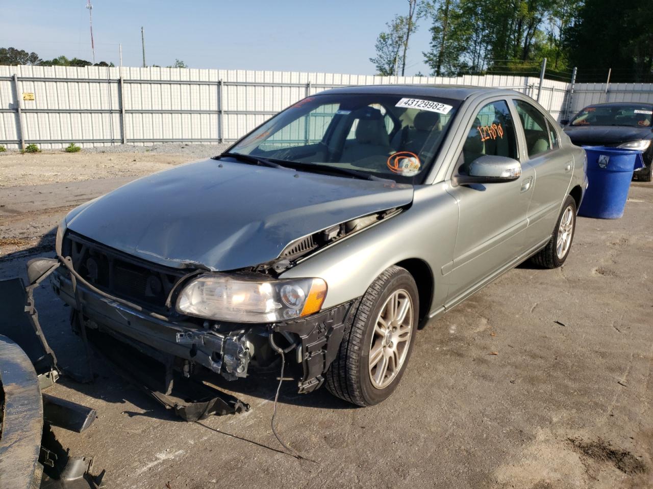 Photo 2 from auction – 2007 VOLVO S60 2.5T with VIN YV1RH592072617098