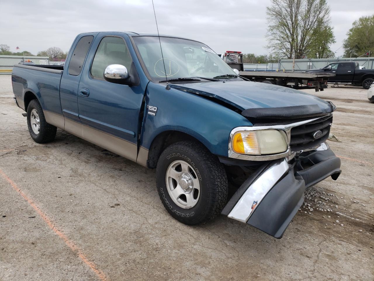 FORD F150 2001 with VIN 1FTRX17W31NB08734 - Photo from auction