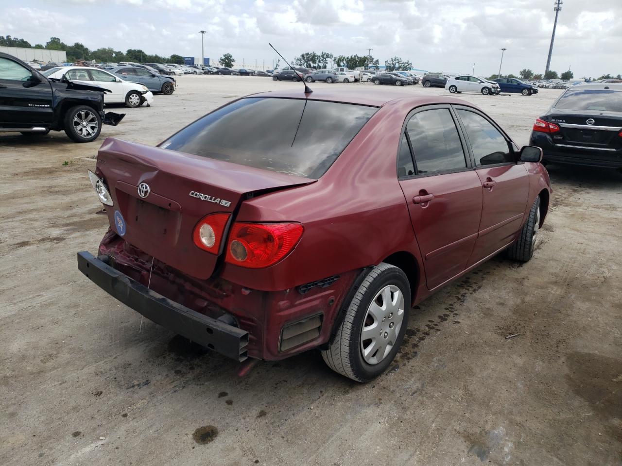 Photo 4 from auction – 2005 TOYOTA COROLLA CE with VIN 1NXBR32E75Z517798