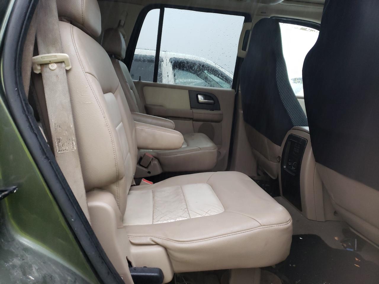 Photo 6 from auction – 2003 FORD EXPEDITION with VIN 1FMFU18LX3LC24863