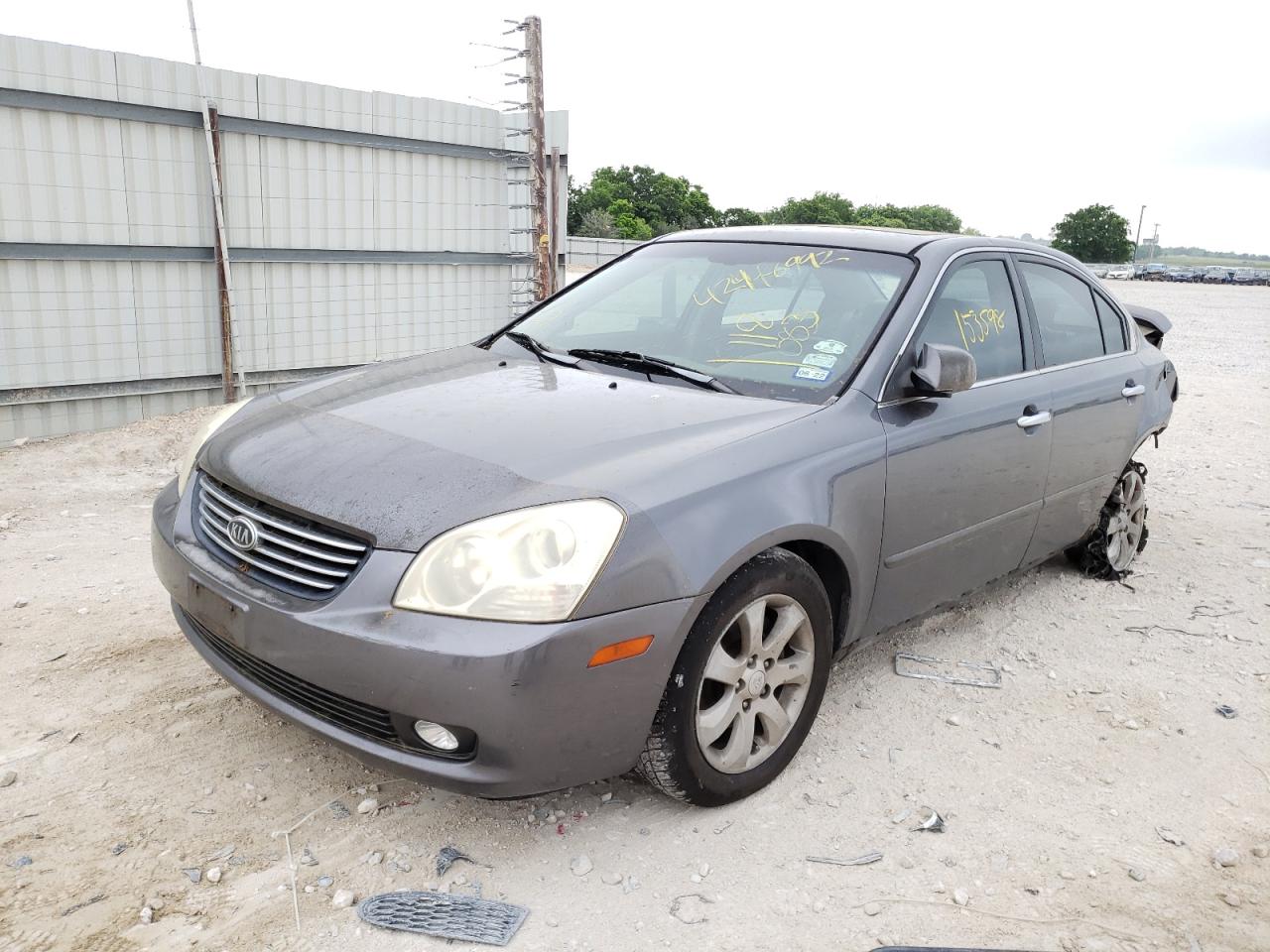 Фото 2 с аукциона – 2007 KIA OPTIMA LX с VIN KNAGE124475118083