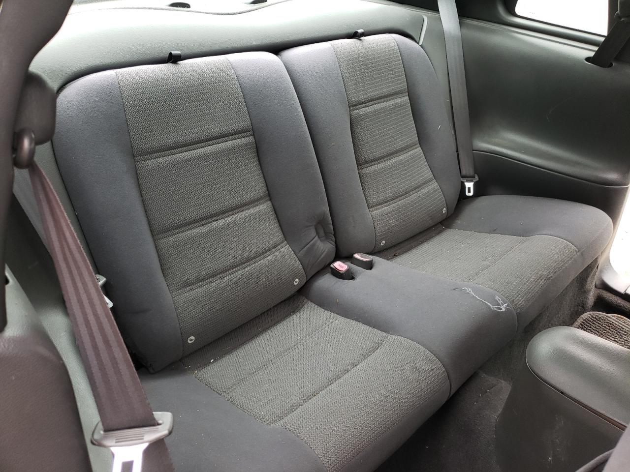 Photo 6 from auction – 2004 FORD MUSTANG with VIN 1FAFP40614F203456