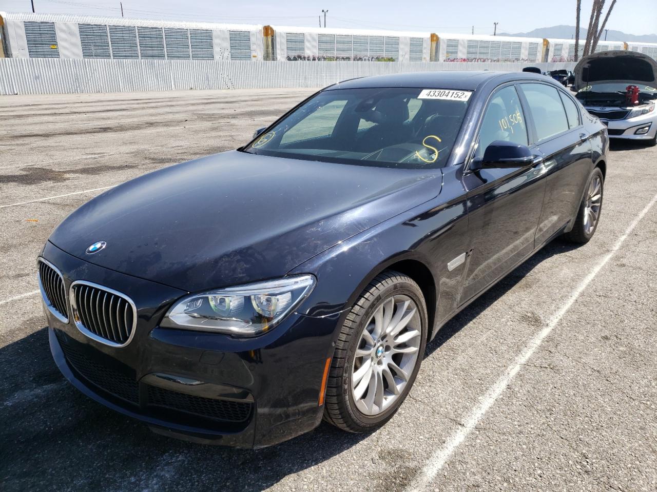 Photo 2 from auction – 2015 BMW 750LI with VIN WBAYE8C52FD781127