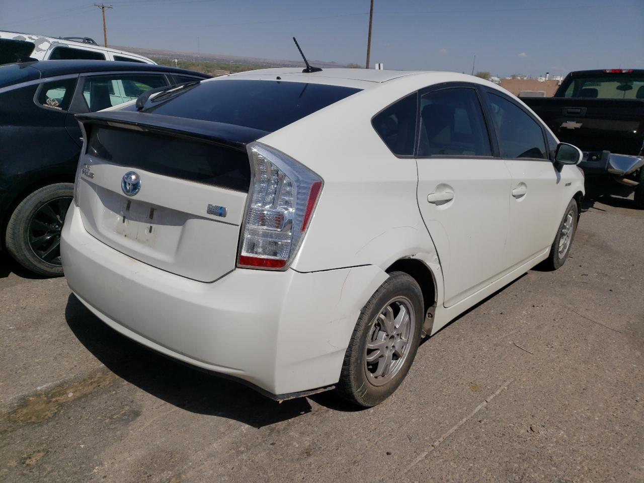 Photo 4 from auction – 2010 TOYOTA PRIUS with VIN JTDKN3DU4A5223820