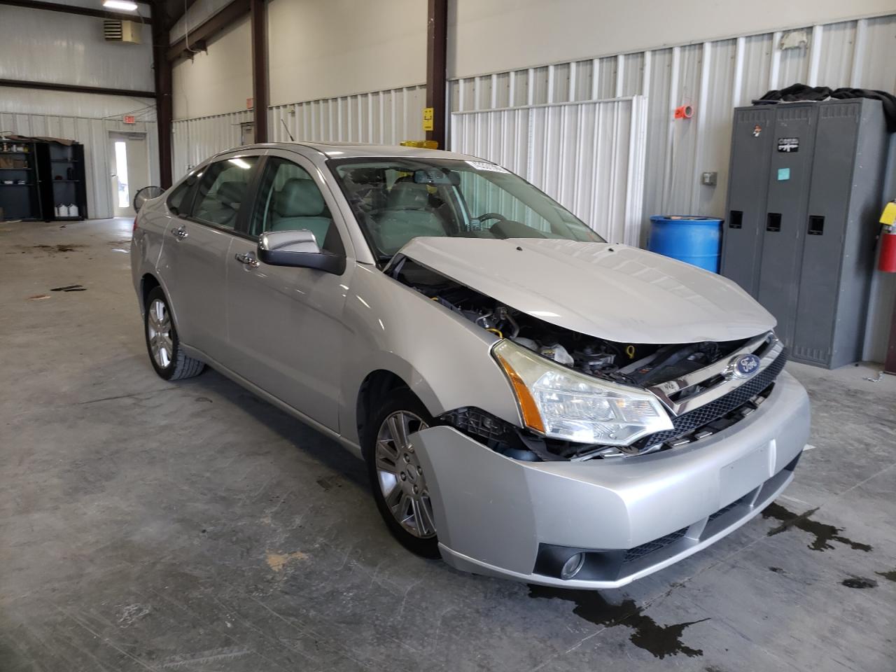 FORD FOCUS SEL 2011 with VIN 1FAHP3HN2BW183763 - Photo from auction