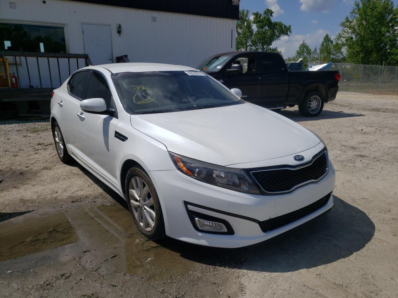 KIA OPTIMA EX 2015 con VIN 5XXGN4A78FG439358 - Foto de la subasta