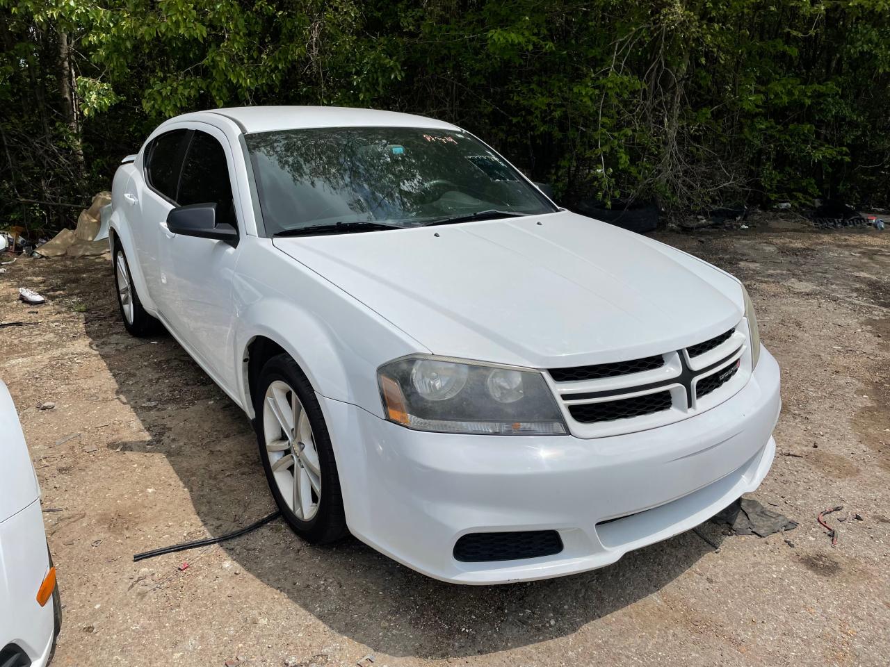 DODGE AVENGER SE 2014 with VIN 1C3CDZABXEN139752 - Photo from auction