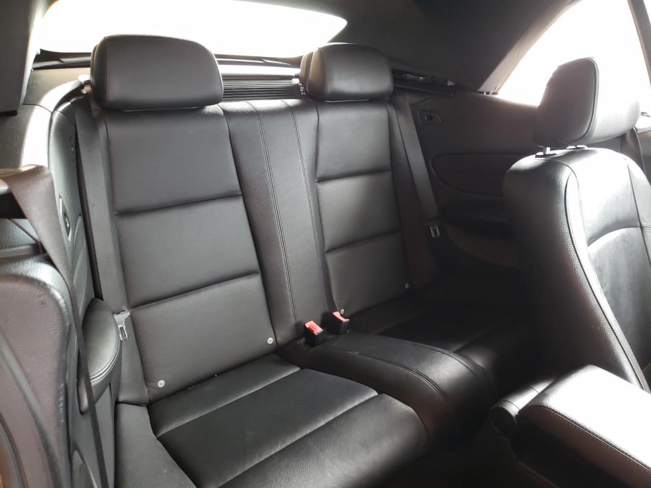 Photo 6 from auction – 2011 BMW 128 I with VIN WBAUL7C55BVE87145