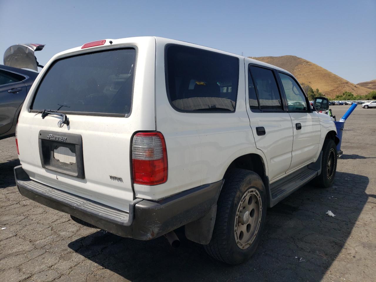 Photo 4 from auction – 1997 TOYOTA 4RUNNER with VIN JT3GM84R1V0016052