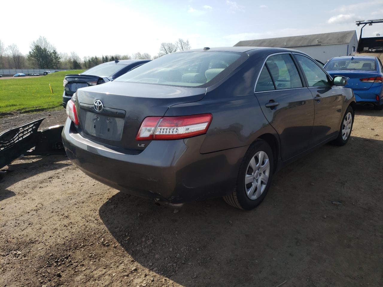 Photo 4 from auction – 2010 TOYOTA CAMRY BASE with VIN 4T4BF3EK7AR005646