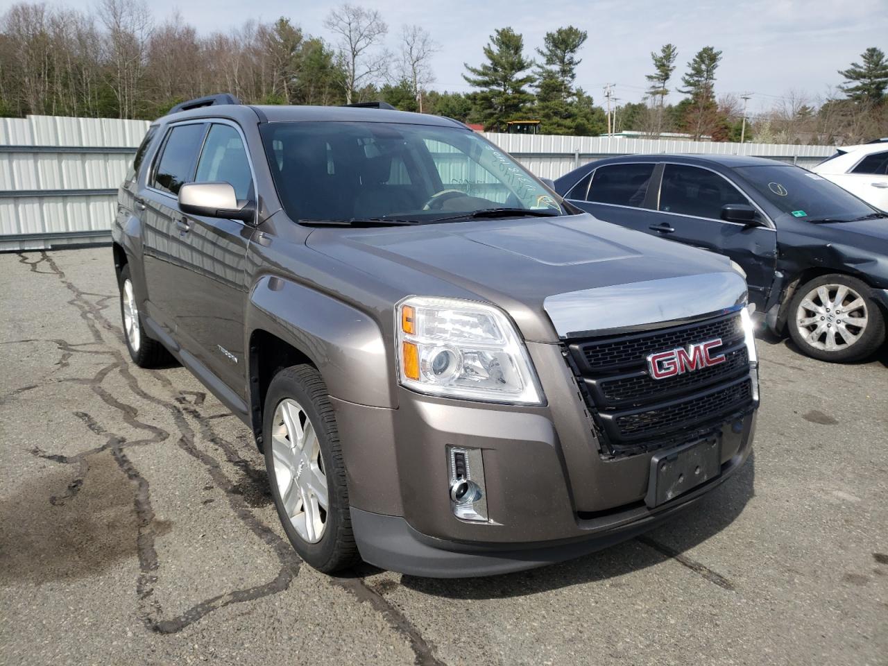GMC TERRAIN SL 2011 with VIN 2CTFLVECXB6304954 - Photo from auction